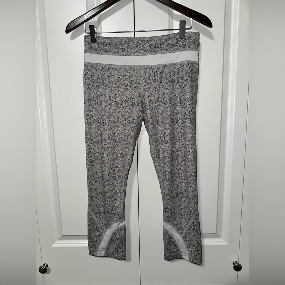 Lululemon Run Inspire Crop II Luxtreme Leggings Size 6